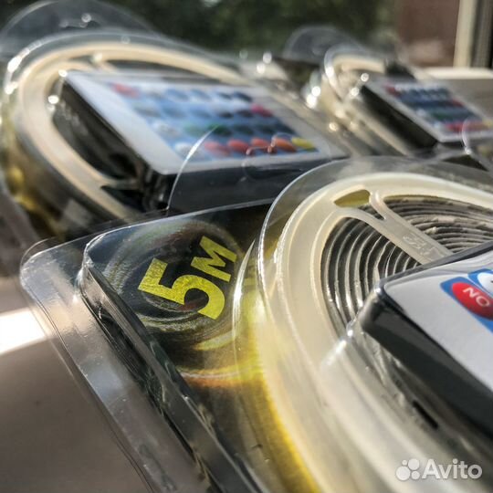 Светодиодная лента 5 метров, самоклеящаяся, пульт