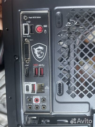 Материнская плата tomahawk max 2