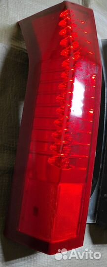 Фонарь задний левый правый Cadillac SRX 1 04-09