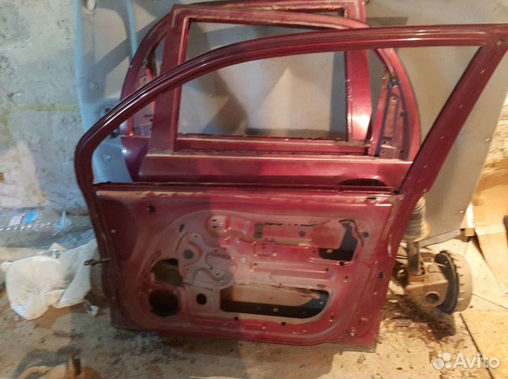 Передняя правая дверь daewoo matiz