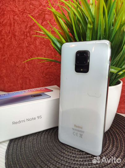 Xiaomi Redmi Note 9S, 4/64 ГБ