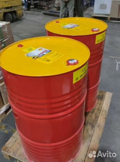 Моторное масло Shell Rimula R4X 15W-40 для грузовиков