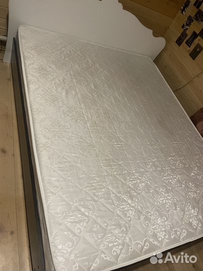 Кровать двухместная бу 160 на 200