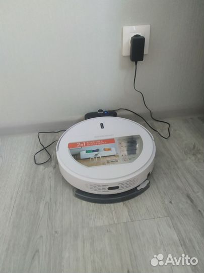 Робот пылесос