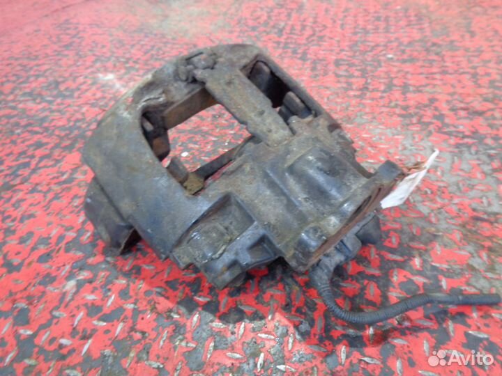 Суппорт правый MAN TGL 81508046538