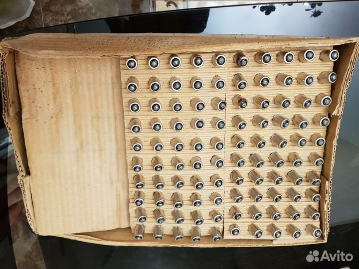 Лампа автомобильная заднего фонаря 12 v 21 w