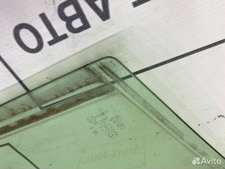 Стекло двери переднее правое Mazda 6 GJ 2014