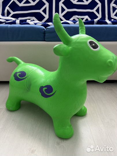 Корова попрыгунчик