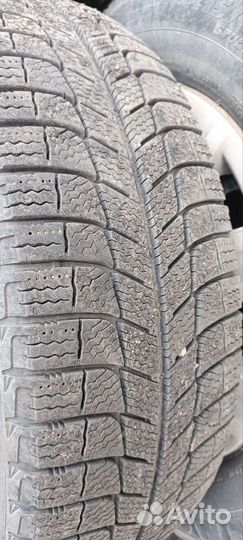 Michelin X-Ice 215/65 R16 102T