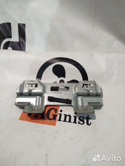 Кронштейн Vw Passat B7 alltrack cczb 2014