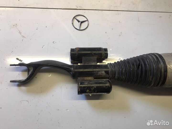 Амортизатор передний Мерседес w213 amg 4 matic