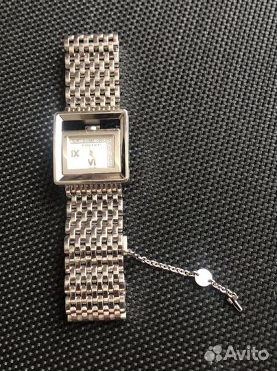 Часы наручные женские оригинал