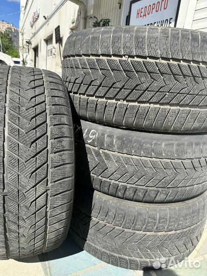 Arivo Winmaster ProX ARW5 245/40 R20 99W