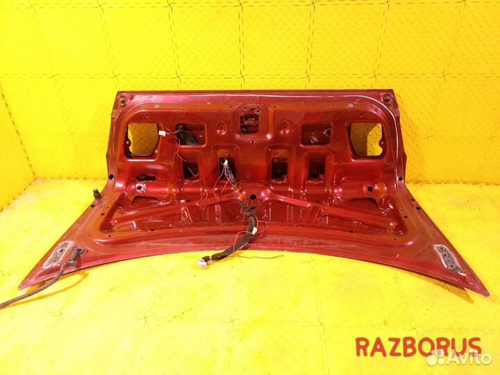 Крышка багажника Nissan Primera P10 1990-1996