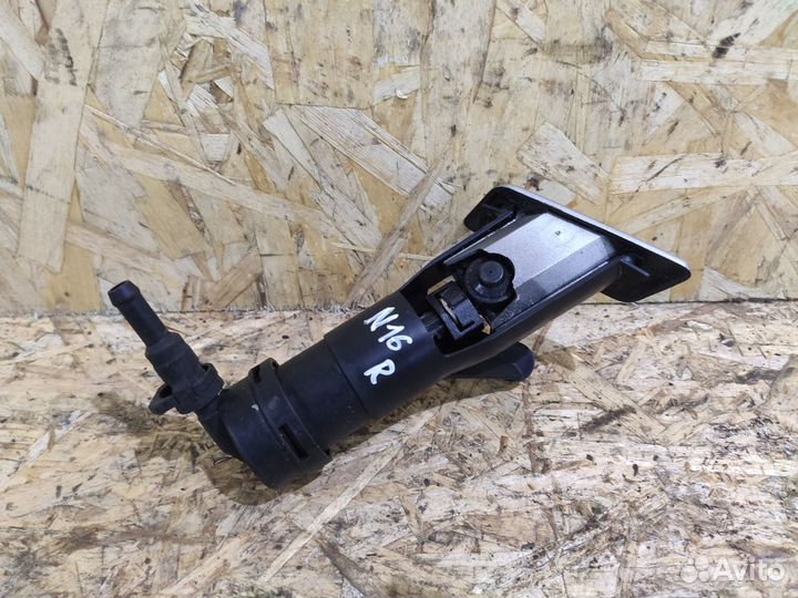 Омыватель фар правый Nissan Almera N16