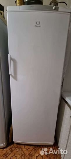 Морозильная камера Indesit