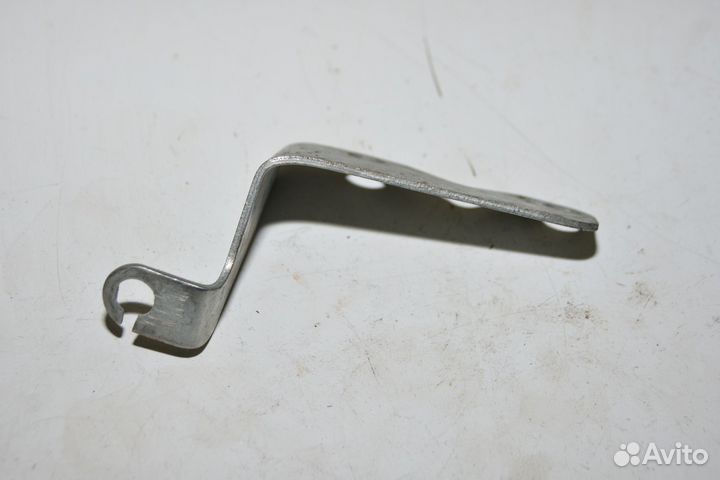 Кронштейн крепления троса газаумз 4215 421-1107830