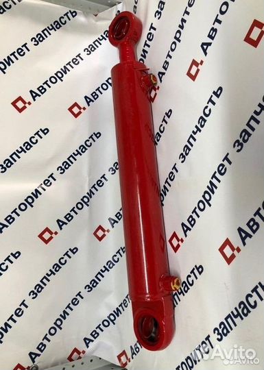 Гидроцилиндр на ковш мини погрузчика