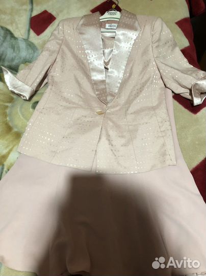 Женский костюм тройка