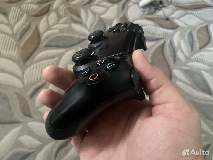 Геймпад Dual Shock для PS4