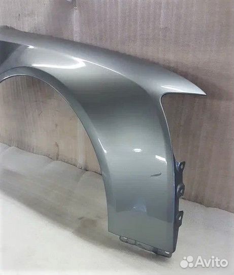 Крыло переднее правое на Audi A8 D3 4E