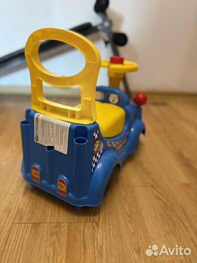 Машинка толокар