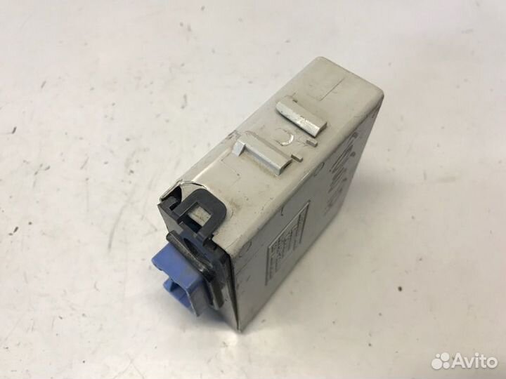 Блок управления дверьми Toyota