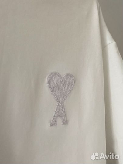 Футболка ami paris