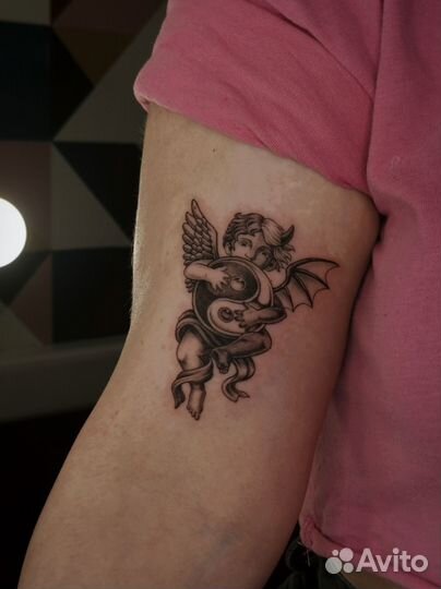 Тату мастер / Модель на тату / Тату за расходники