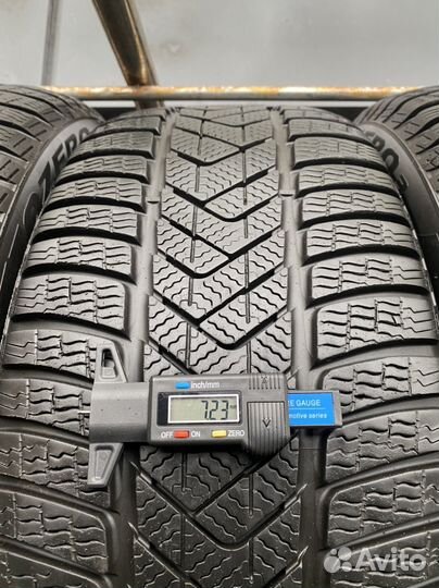 Pirelli Winter Sottozero 3 245/45 R19 и 275/40 R19 105V