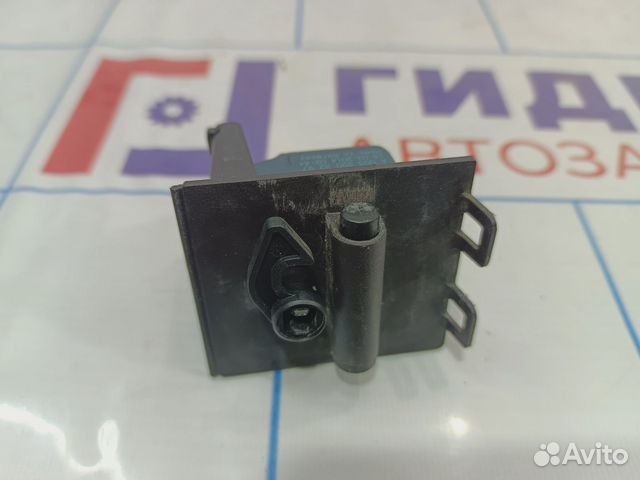 Активатор замка крышки бензобака Mercedes-Benz CLA