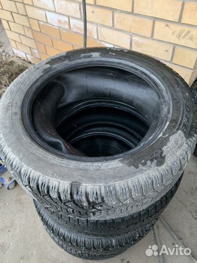 Dunlop SP Winter Ice 01 205/55 R16 94T