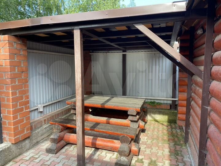 Дом 40 м² на участке 1 сот.