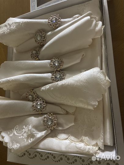 Скатерть 150*220+ 8 салфеток