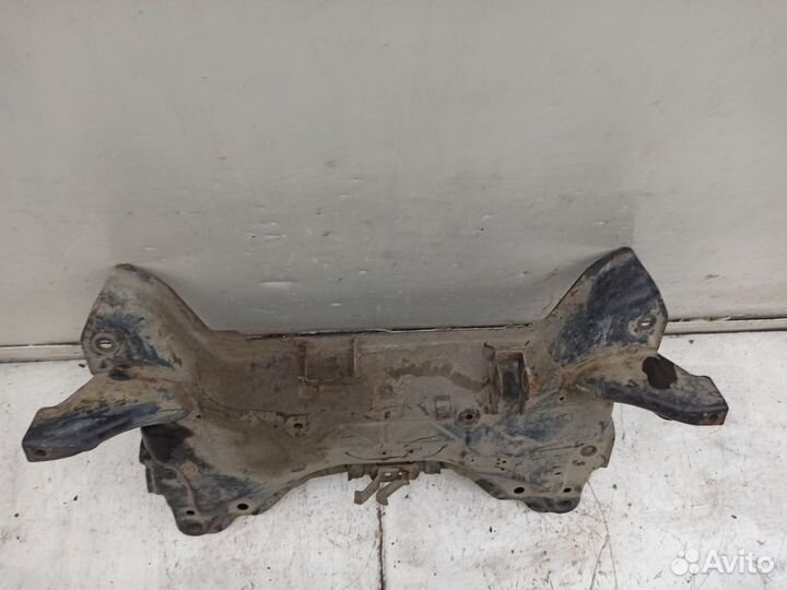 Балка подмоторная (подрамник)