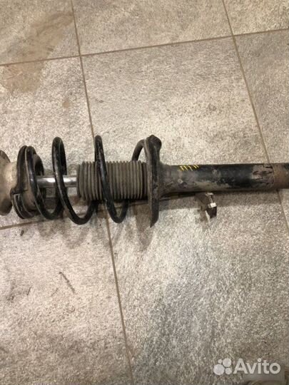 Амортизатор Bmw X3