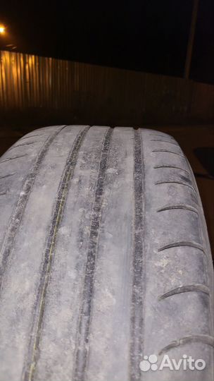 Viatti Strada Asimmetrico 215/50 R17