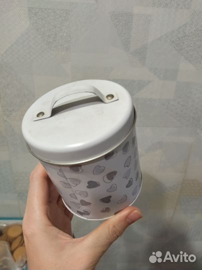 Набор жестяных баночек для сыпучих