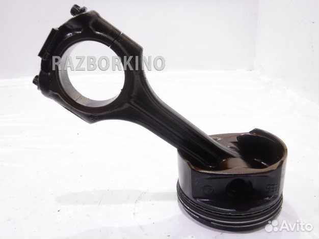 Поршень с шатуном Мерседес