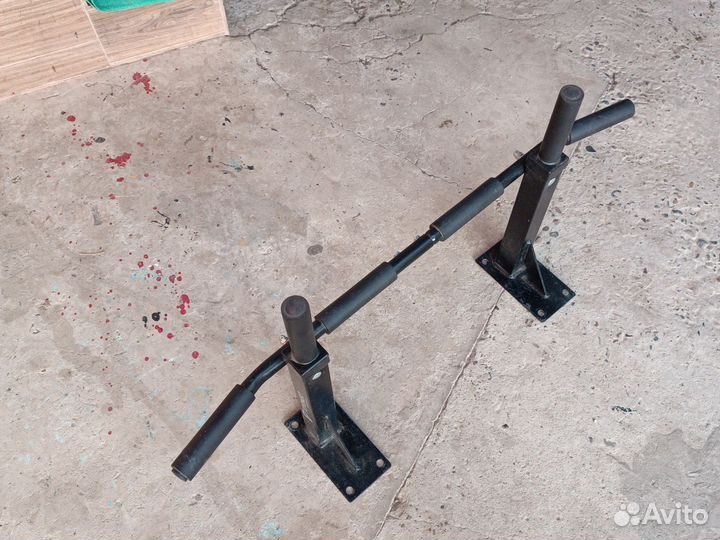 Турник настенный 3 в 1 бу