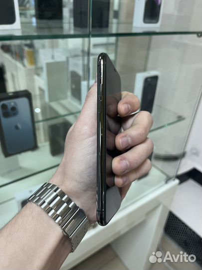 iPhone X, 256 ГБ