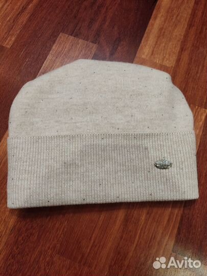 Шапки женские зимние