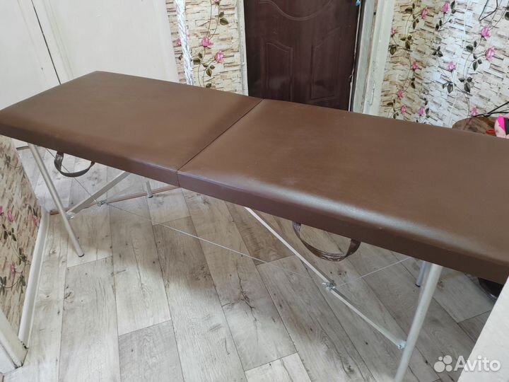 Продам кушетку