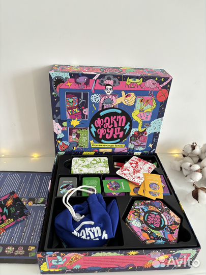 Игра от Яна Топлеса «фактфуд» с автографом