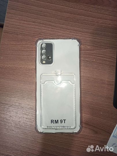 Чехол на xiaomi redmi 9T (отдам за шоколадку )