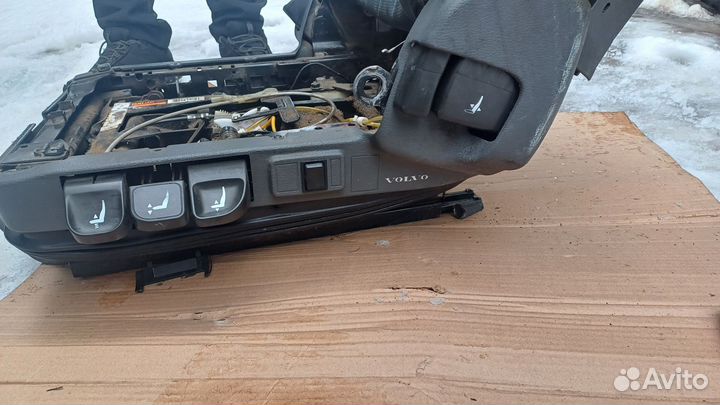 Сиденья volvo