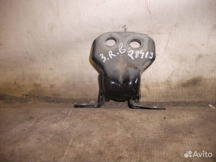 Петля двери задней Ford Fusion