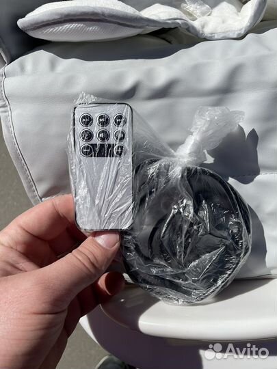 Стульчик-качели Carrello Triumph