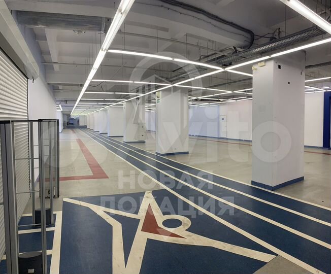 Торговая площадь, 1500 м²