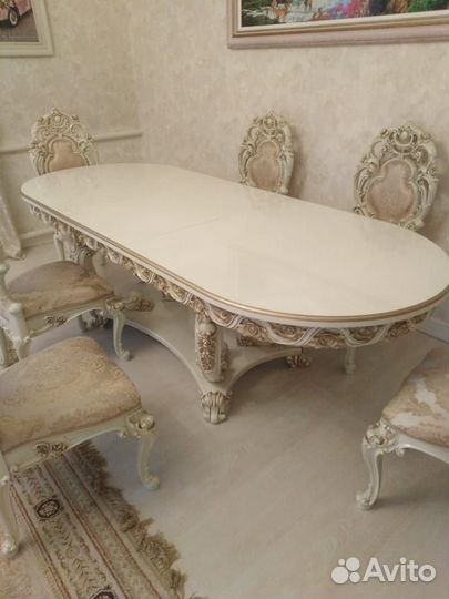 Стол и 6 стульев новые